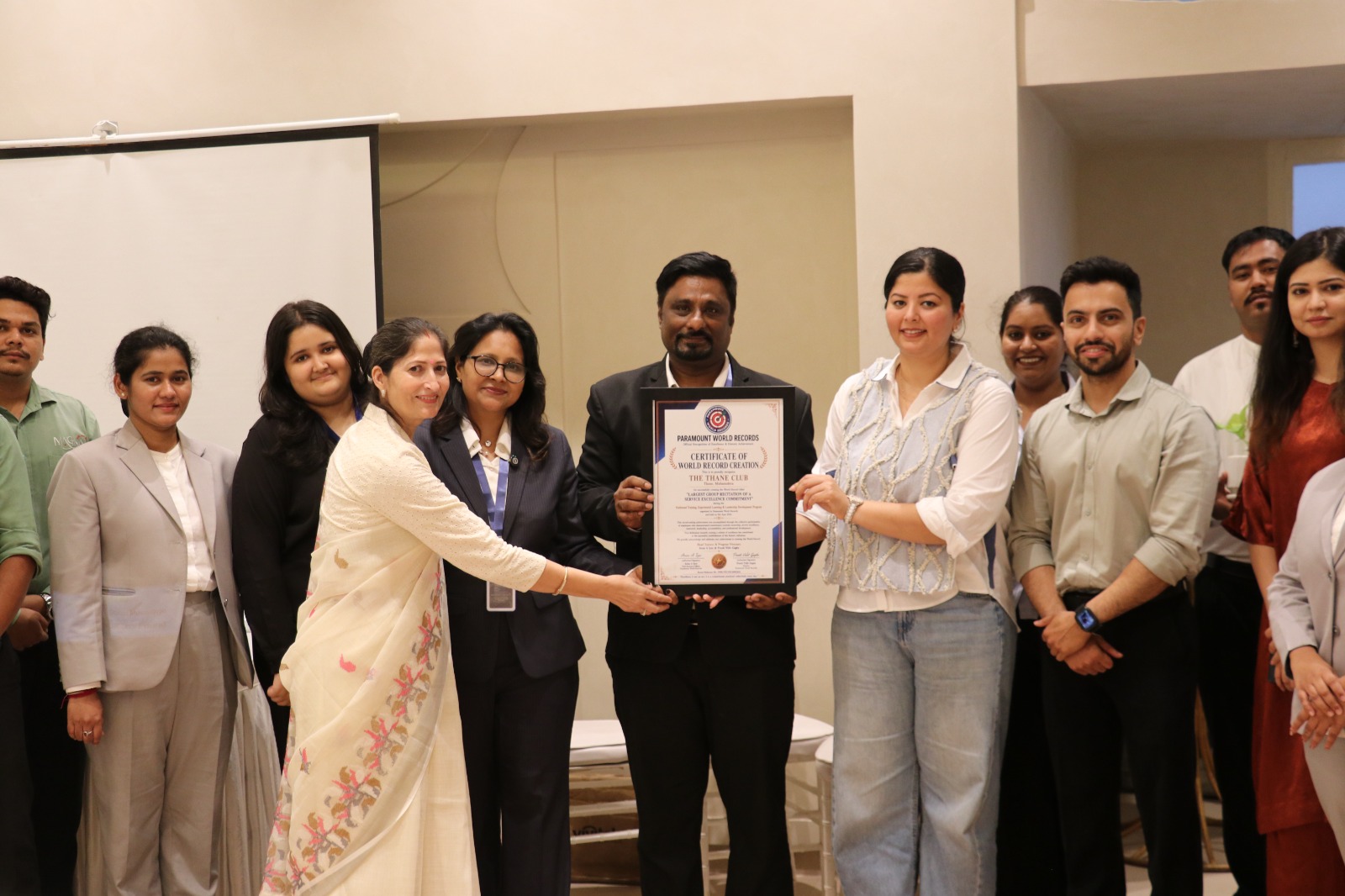The Thane Club — Certificate of World Record Creation for largest group recitation of a service excellence commitment